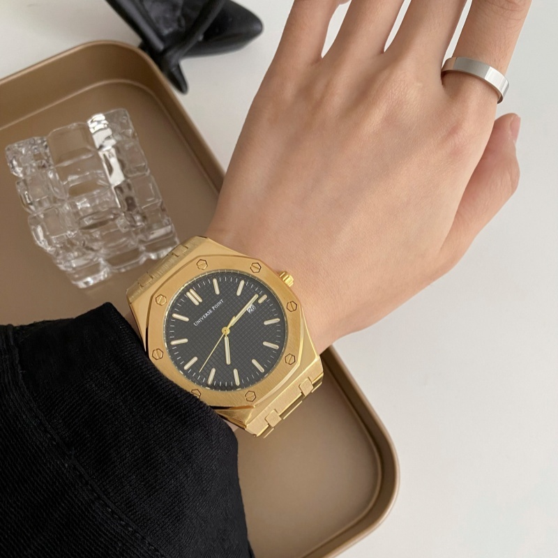 Simple And Stylish Oak Sports Large Dial - Image 6