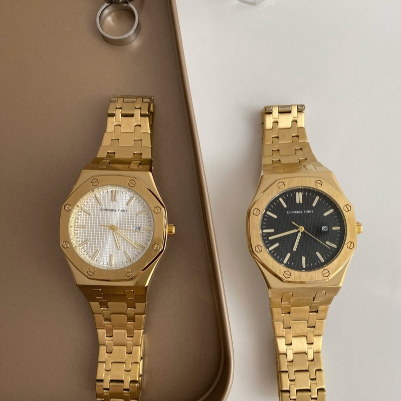 Simple And Stylish Oak Sports Large Dial