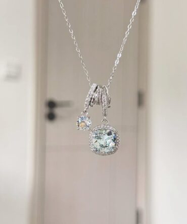 S925 Pure Silver Ice-clear Sea Blue Square Zircon Necklace