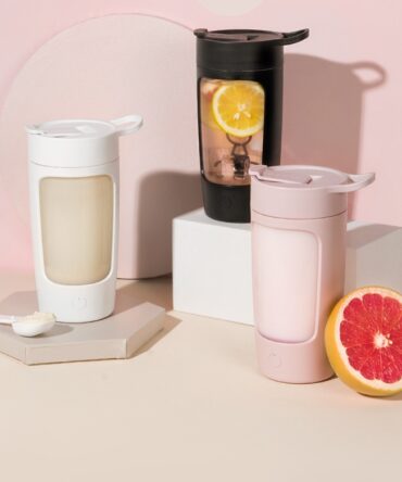 Portable juice blender