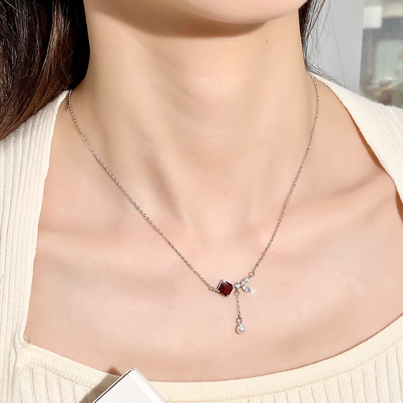 Natural Crystal Topaz Sterling Silver Necklace - Image 3