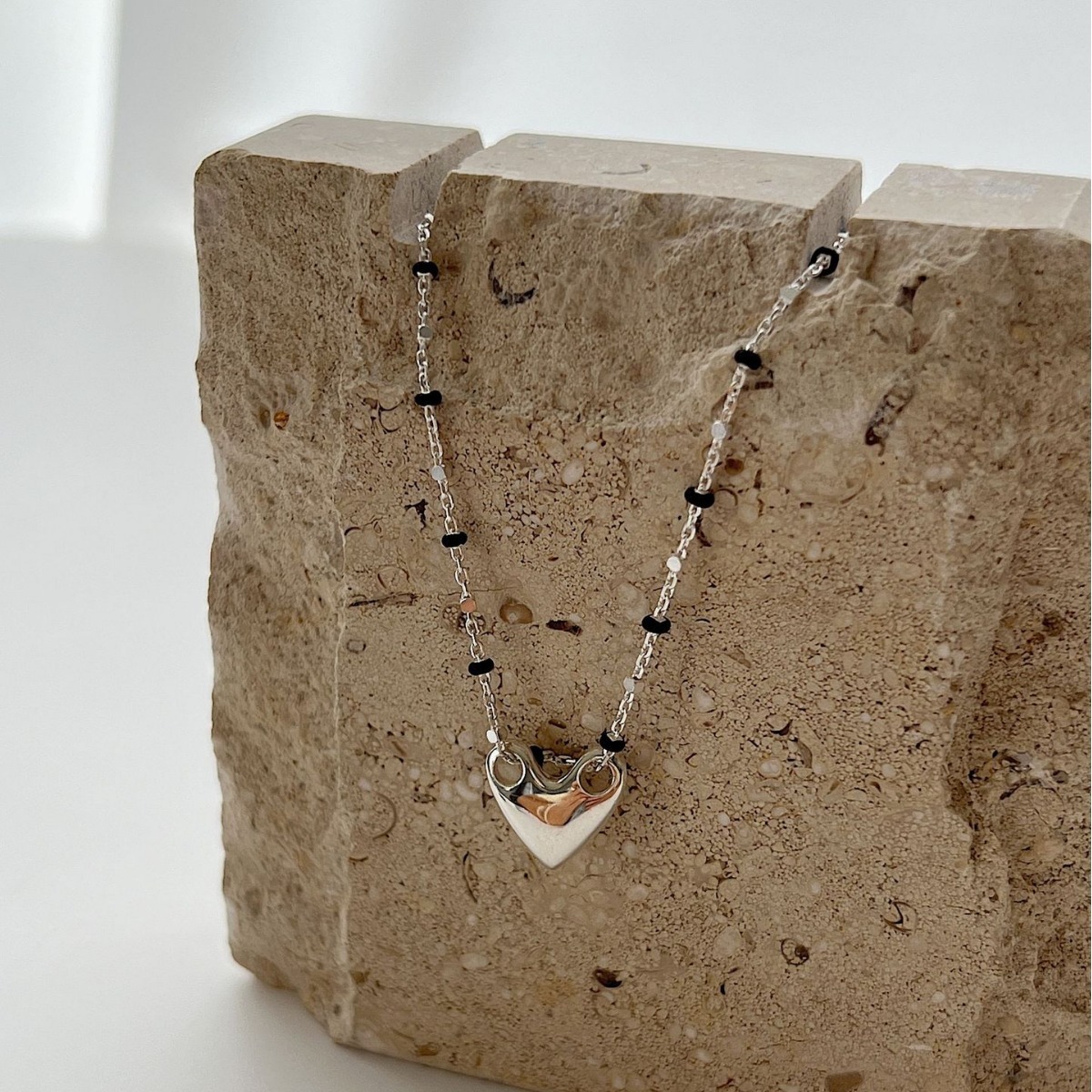 S925 Sterling Silver Necklace With Black Epoxy Heart And Cross Pendant - Image 5