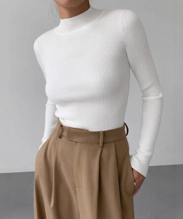 Womens Fashionable Tight-Fit Crew-Neck Knitted Top