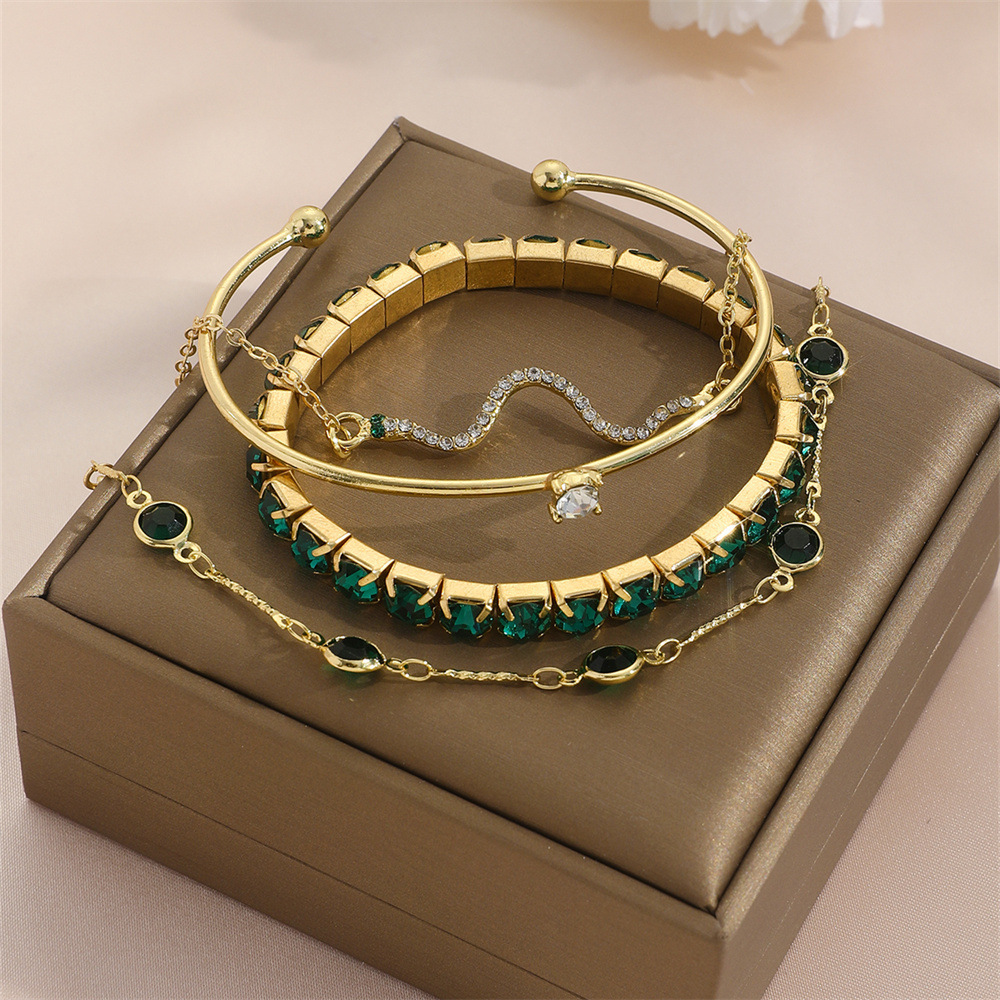 4pcs Bracelet Suit Fashion Green Grandmother Diamond Stretch Bracelet Women's Set - Image 3