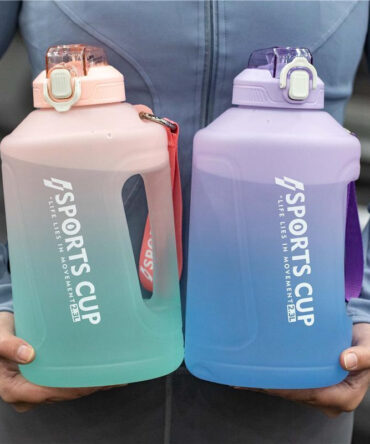 Extra Large Capacity  Cup With Straw Fitness Sports Water Bottle Fitness Big Bottles