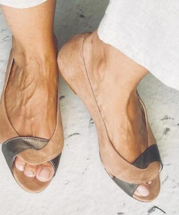 New Summer Flat-Heel Fishmouth Sandals With Buckle Straps And Colorblock Design For Casual Wear